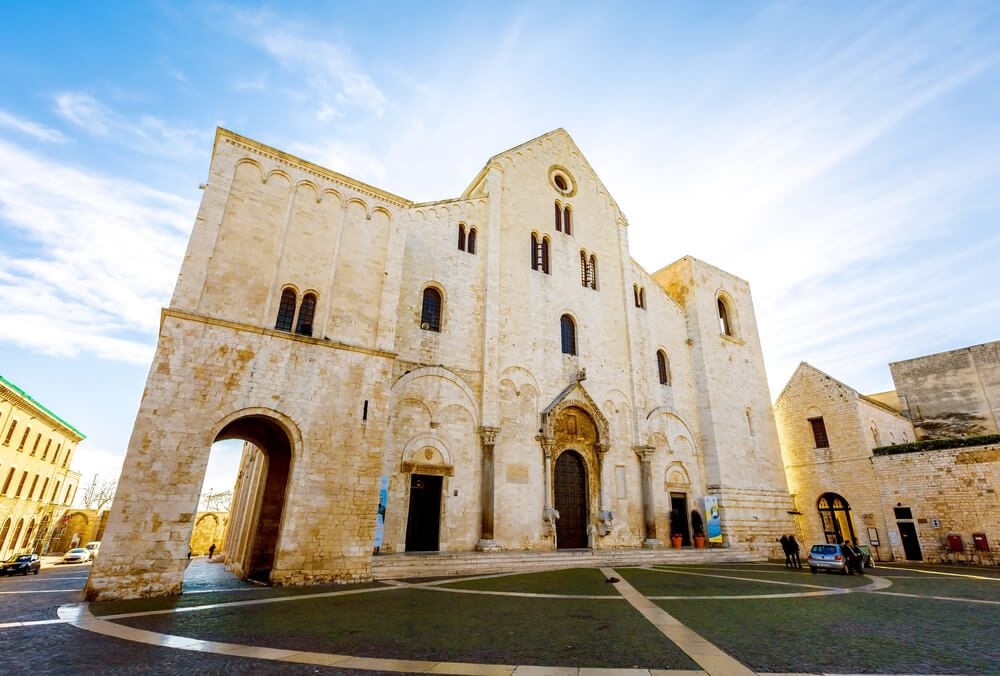 Bazilika sv. Mikuláše ve městě Bari.