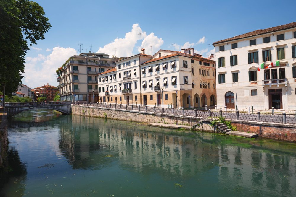Vodní kanál ve městě Treviso