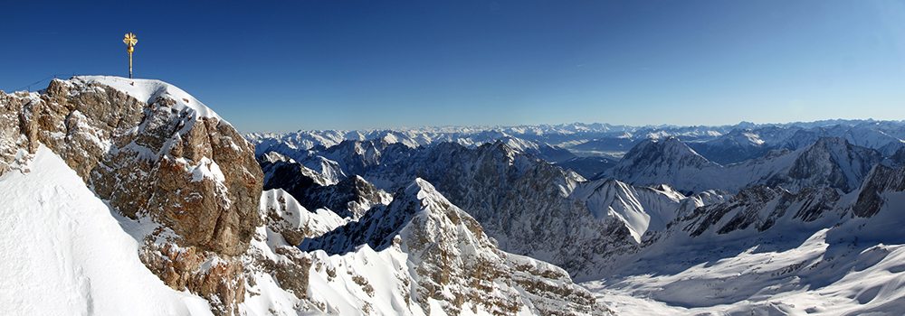 Nejvyšší hora Německa Zugspitze.