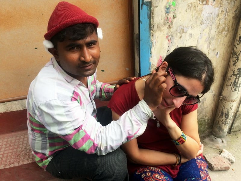 Profesionální indický čistič uší