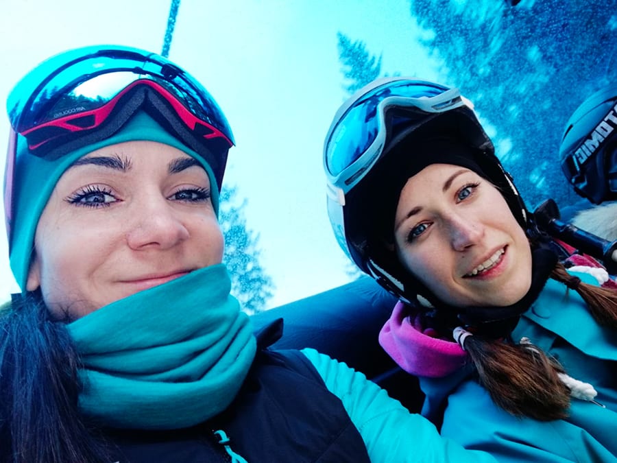 Bára a Mirka na lyžovačce