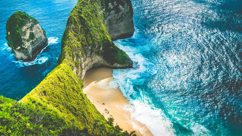 Indonéské útesy a moře