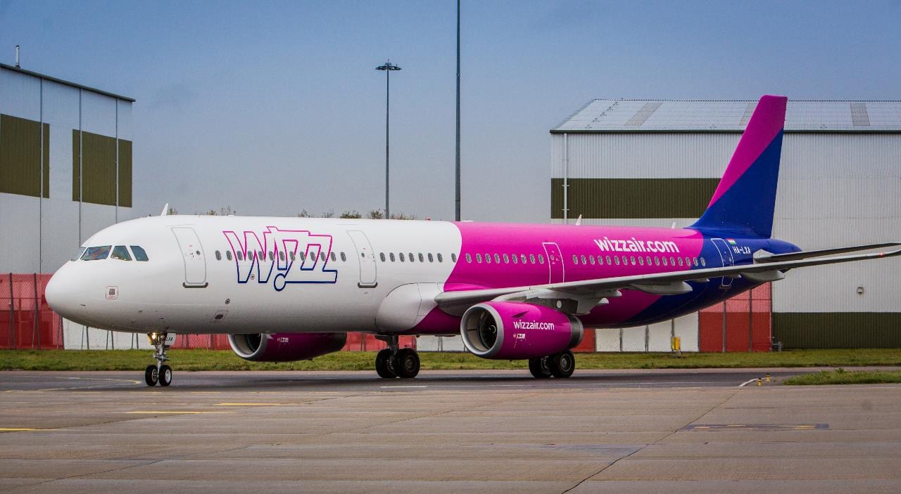 Letadlo Wizz Air Abu Dhabi