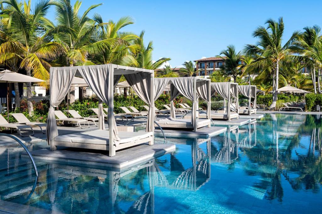 Dominikánská - Lopesan Costa Bavaro Resort*****