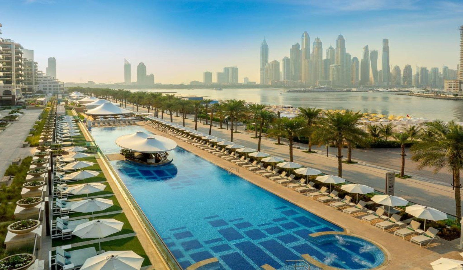 POBYT DNE: 5* dovolená v Dubaji se snídaní od 22 990 Kč