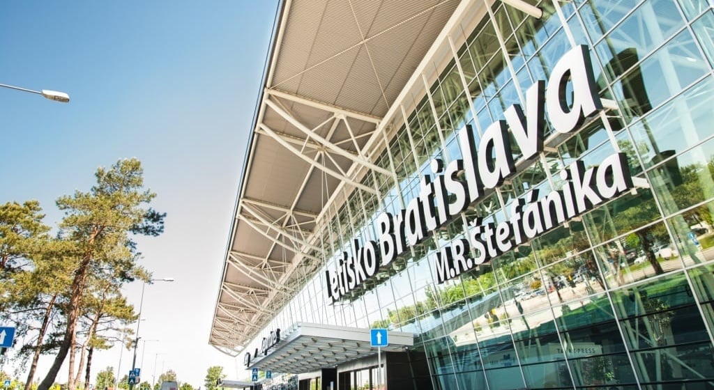 Letisko-Bratislava-1-1024x681 (1) OBROVSKÁ EXPANZE Z BRATISLAVY: celkem přibude až 47 leteckých linek, ceny od 1 074 Kč